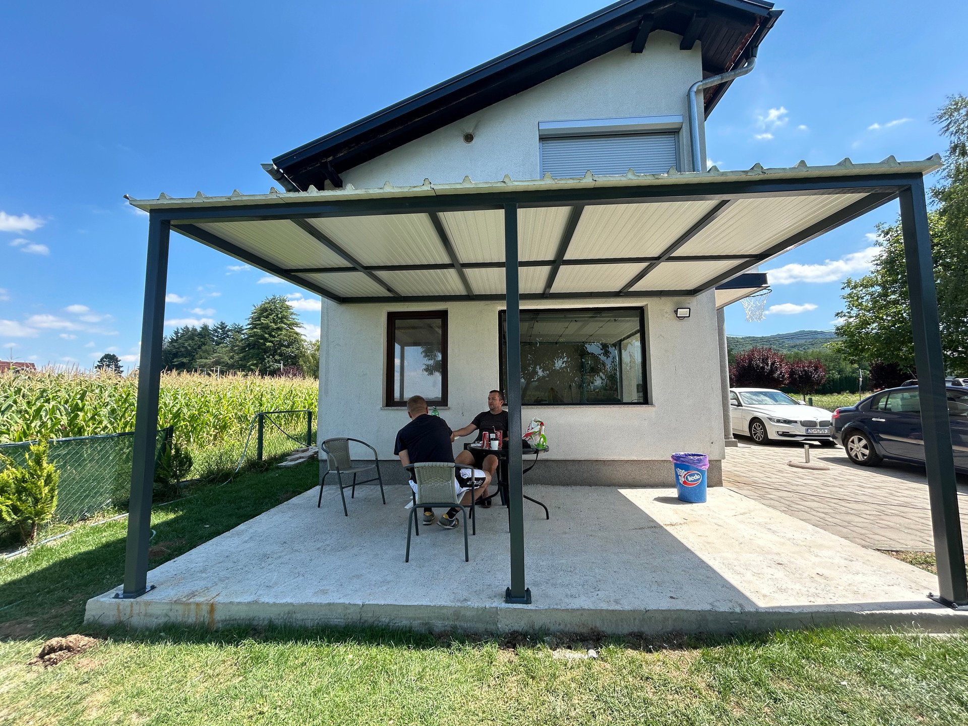 Prostorna nadstrešnica