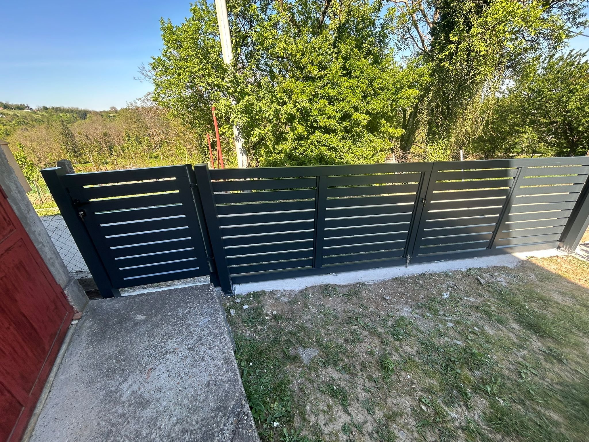 Aluminijska antracitna ograda