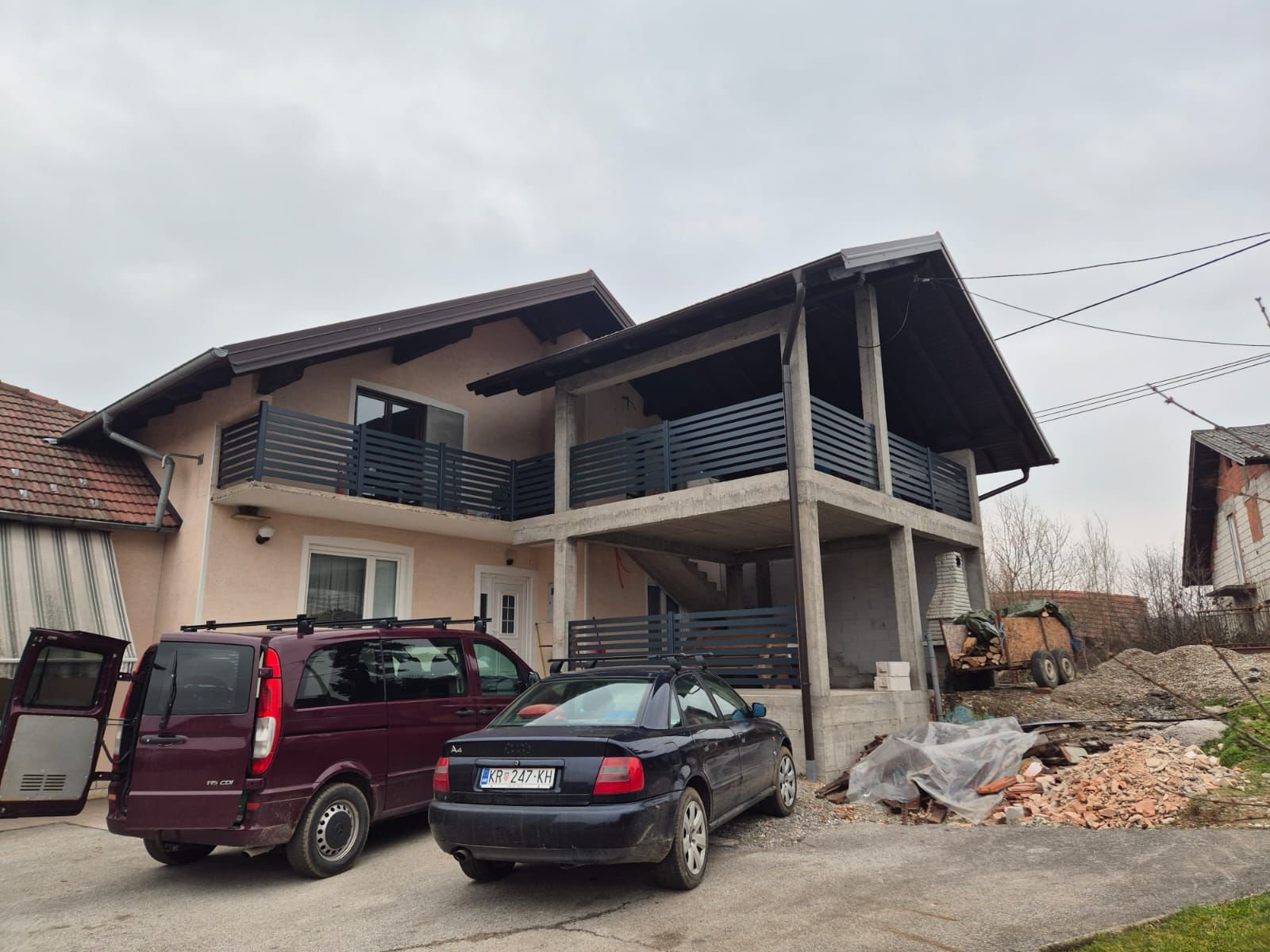 Aluminijska antracitna ograda